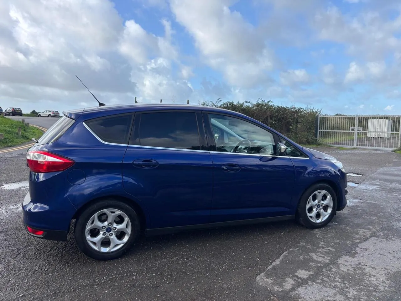 Ford C-Max 2014 photo 2