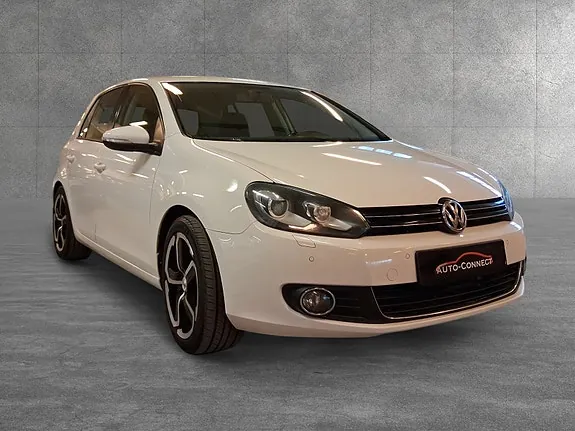 Volkswagen Golf 2010 photo 4