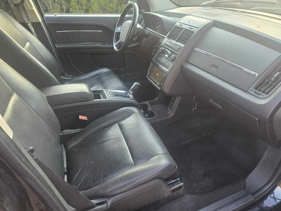 Dodge Journey 2010 photo 5