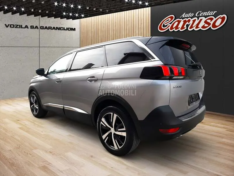 Peugeot 5008 2019 photo 4
