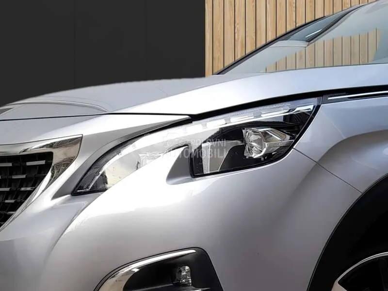 Peugeot 5008 2019 photo 5