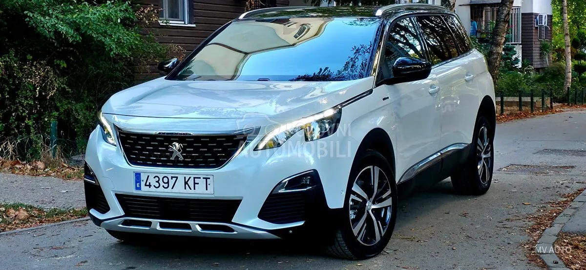Peugeot 5008