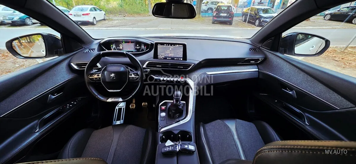 Peugeot 5008 2018 photo 2