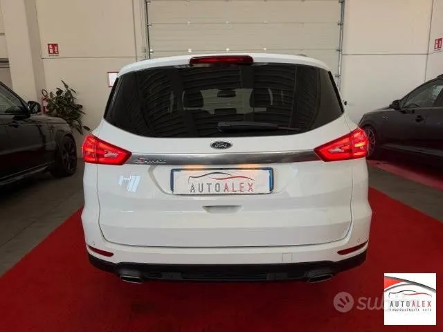 Ford S-Max 2016 photo 5