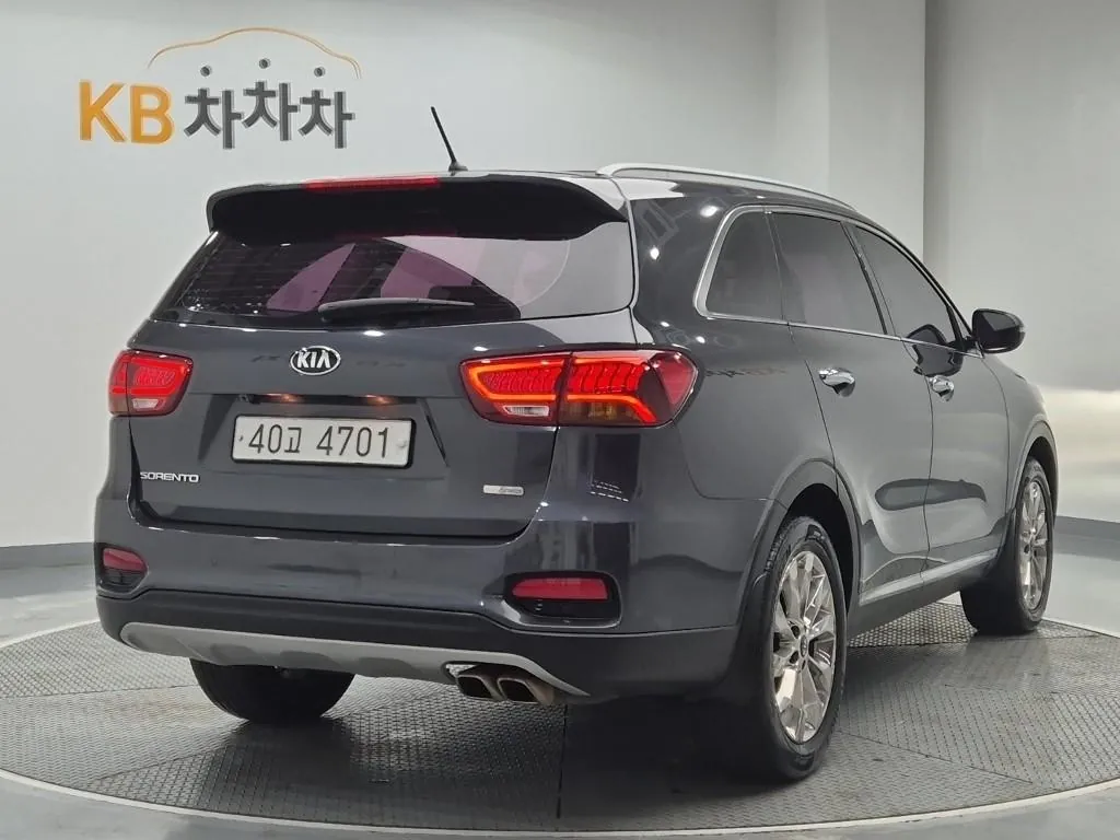 Kia Sorento 2018 photo 3