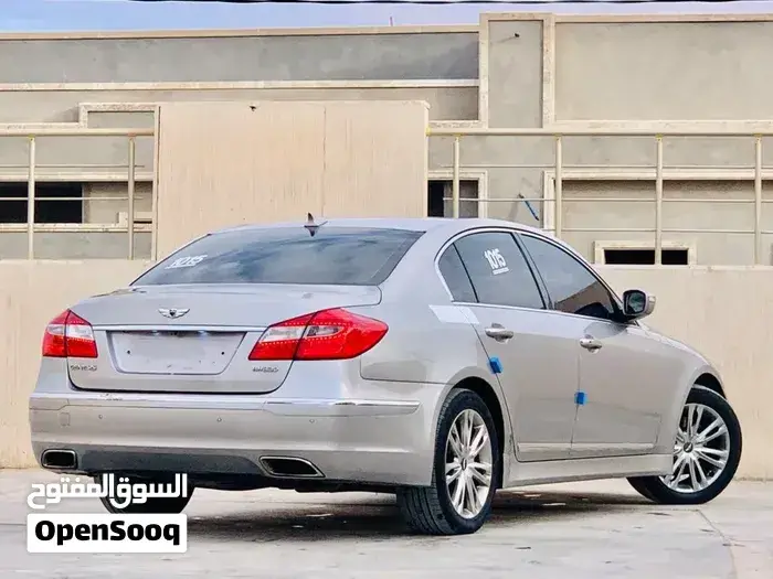 Genesis Sonata 2012 photo 4