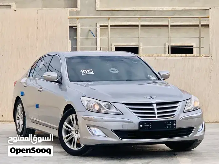 Genesis Sonata 2012 photo 3