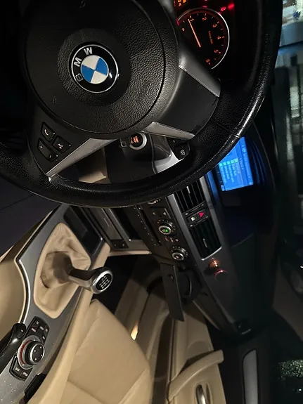 BMW 520I 2009 photo 2