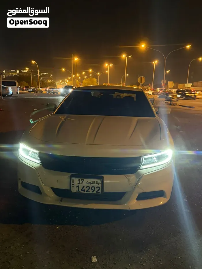 Dodge Charger 2019 photo 2