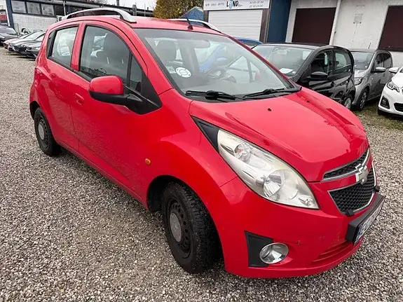 Chevrolet Spark 2011 photo 3