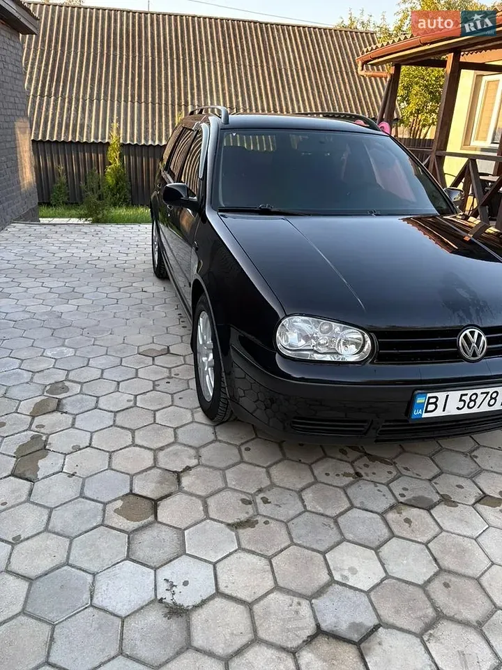 Volkswagen Golf