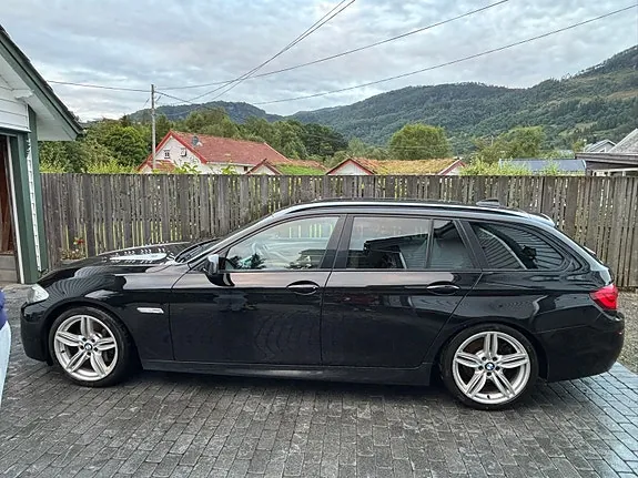 BMW 530D 2011 photo 4