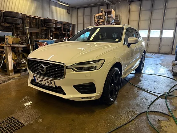 Volvo Xc60 2018 photo 3