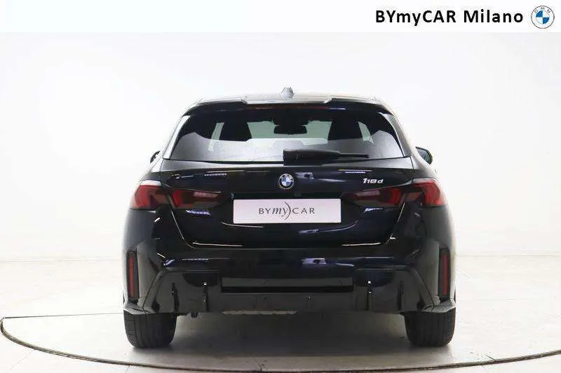 BMW 118 D 2025 photo 4
