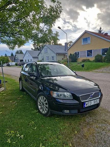 Volvo V50 2004 photo 2