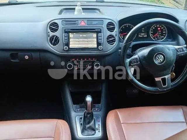 Volkswagen Tiguan 2011 photo 5