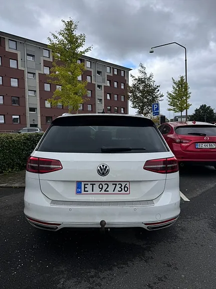 Volkswagen Passat 2018 photo 2