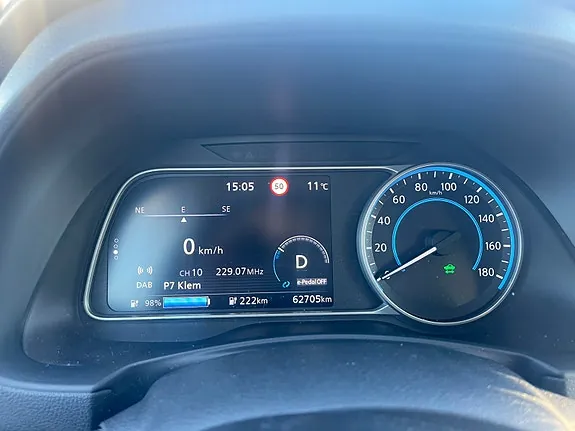 Nissan Leaf 2018 photo 5