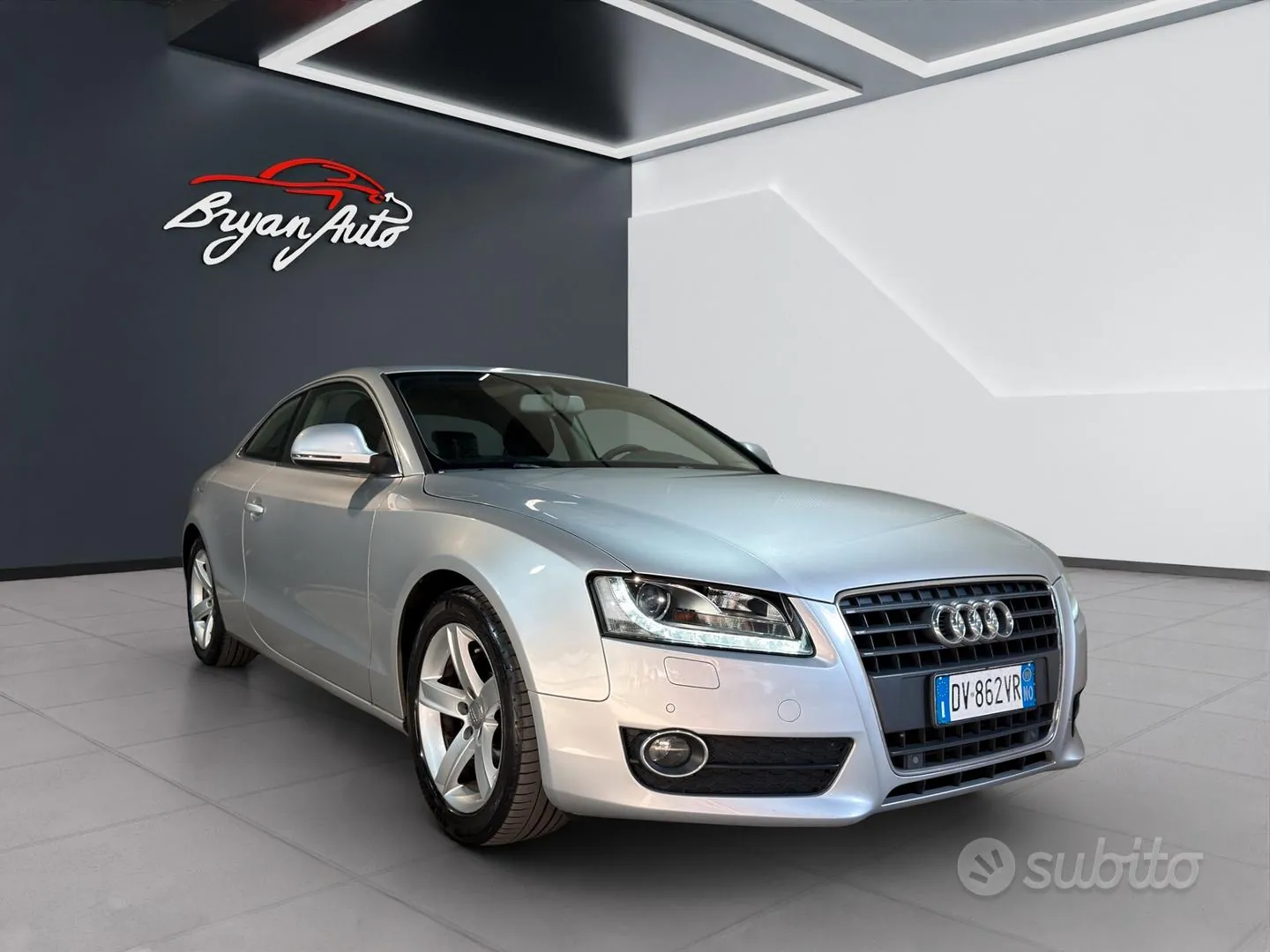 Audi A5 2009 photo 2