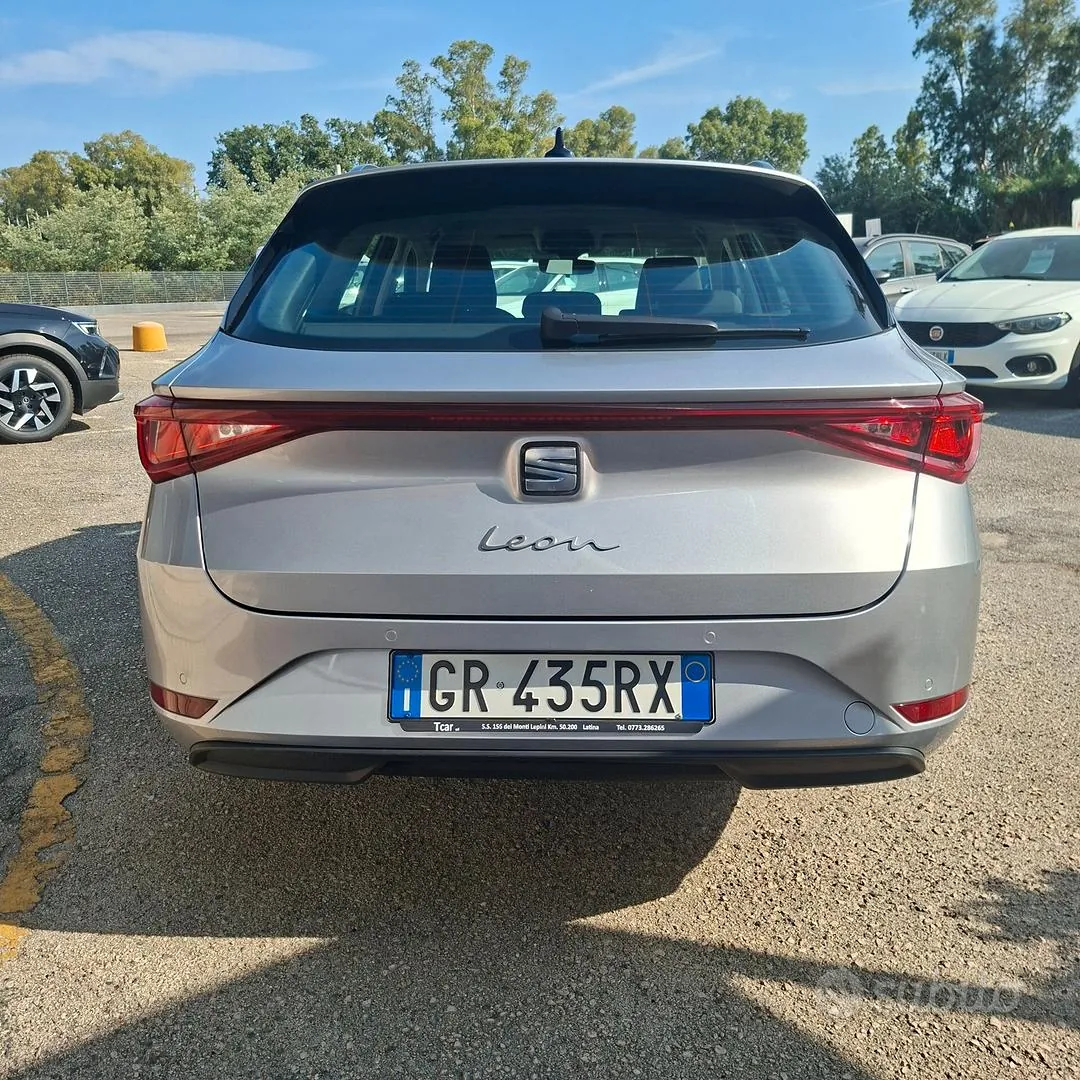 Seat Leon 2023 photo 4