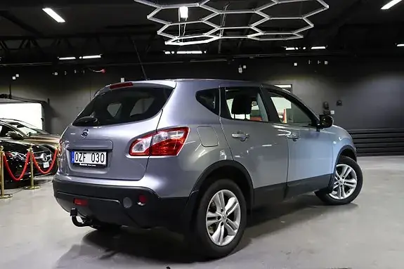 Nissan Qashqai 2012 photo 5