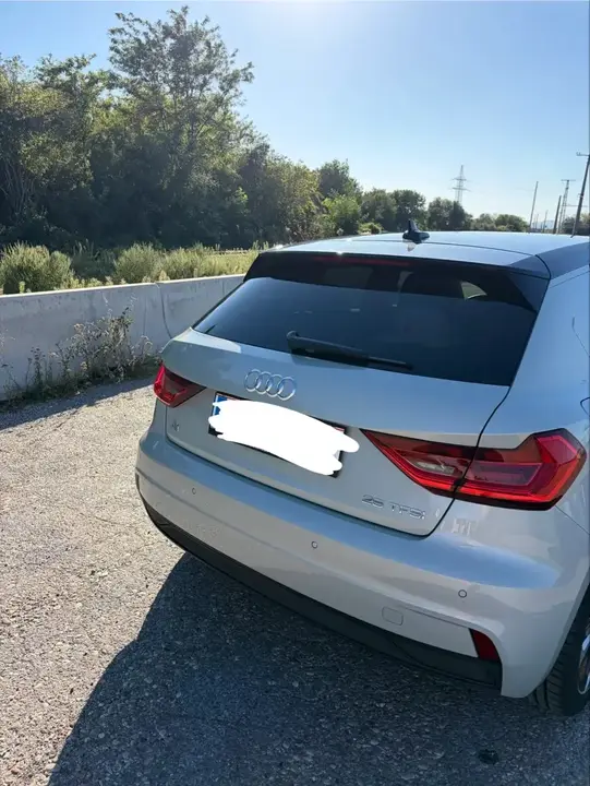 Audi A1 2024 photo 2