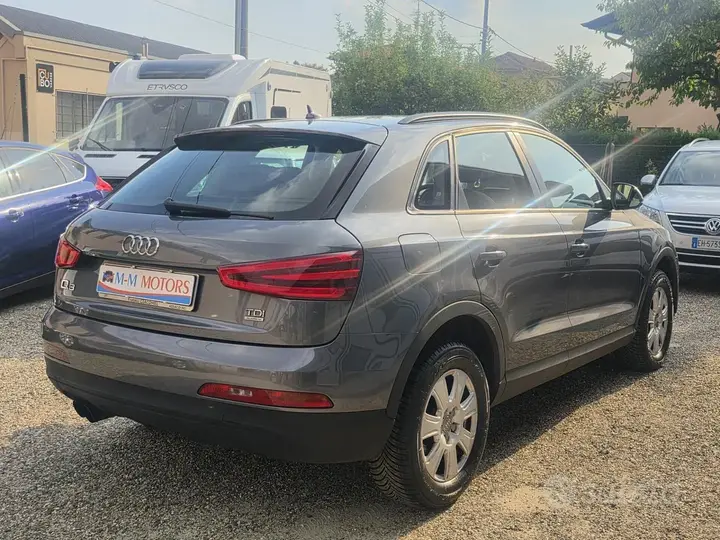 Audi Q3 2013 photo 4