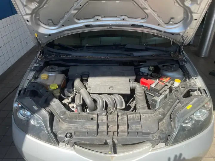 Mazda Mazda2 2006 photo 3