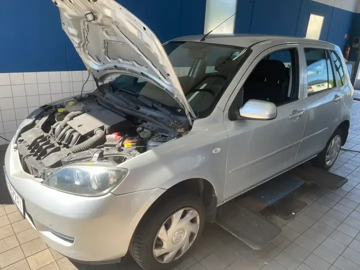 Mazda Mazda2