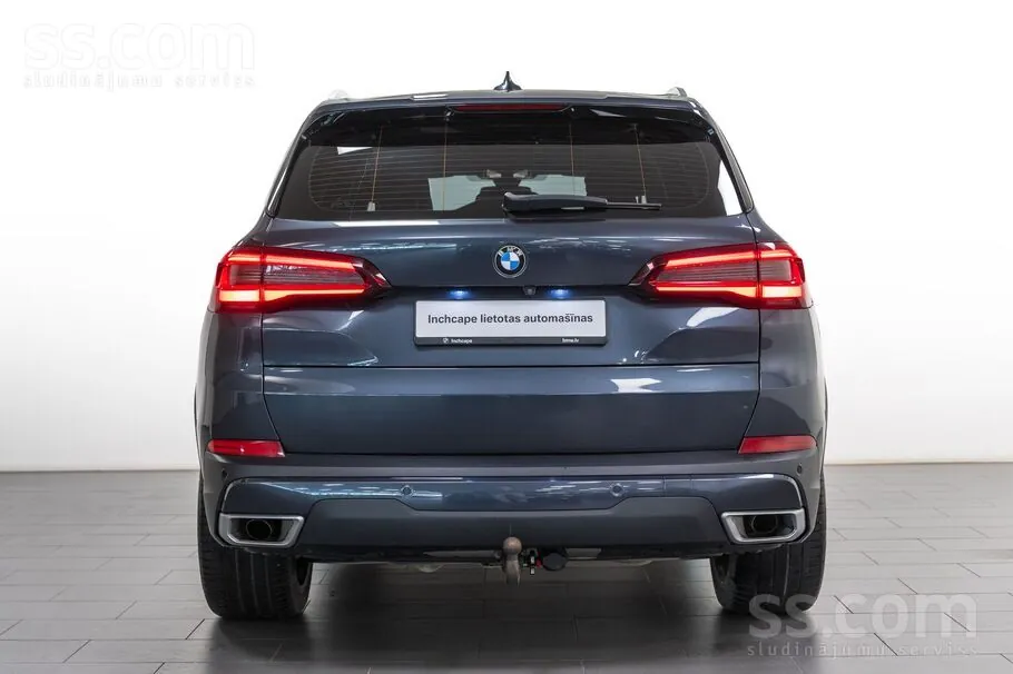 BMW X5 2022 photo 3