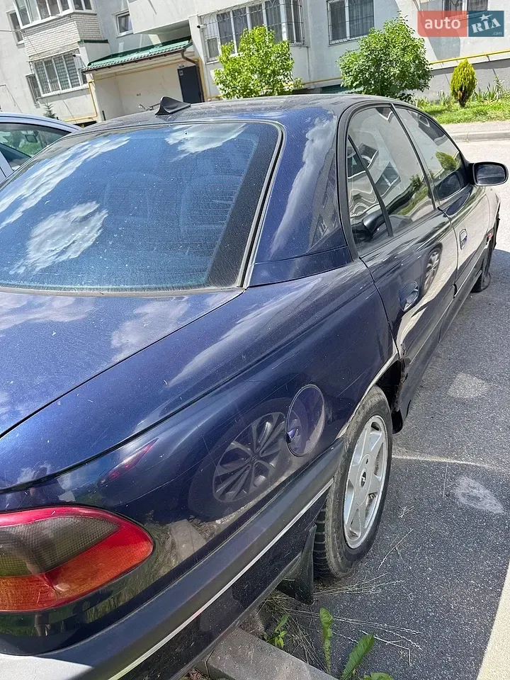 Opel Omega 1996 photo 4