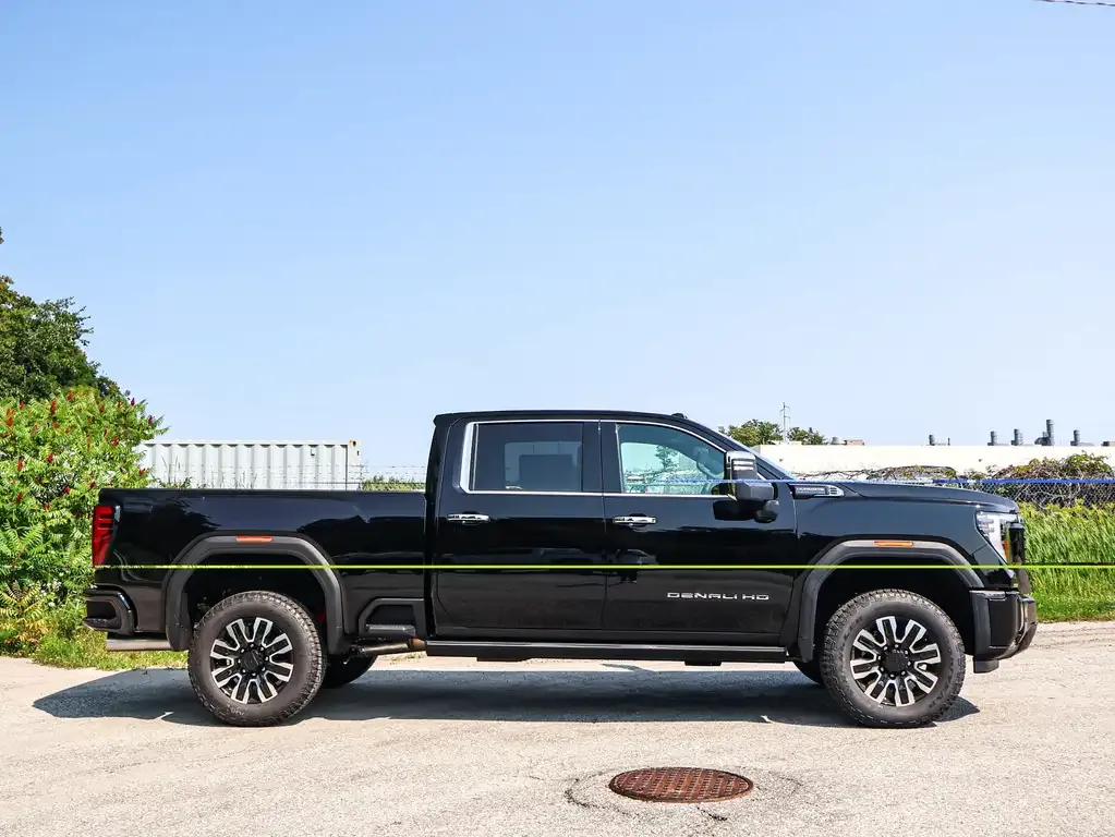 GMC Sierra 2500Hd 2026 photo 3
