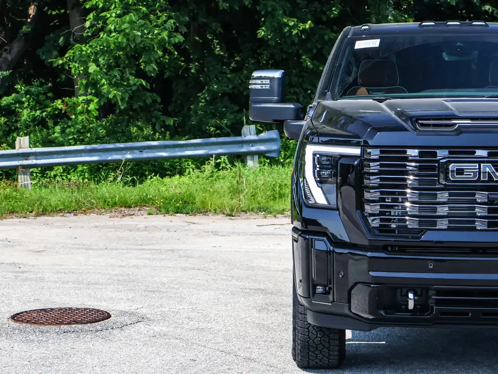 GMC Sierra 2500Hd 2026 photo 5