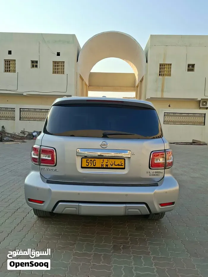 Nissan Armada 2018 photo 4