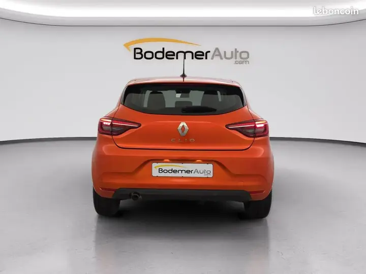Renault Clio 2023 photo 4