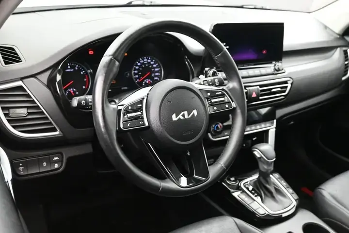 Kia Seltos 2023 photo 5