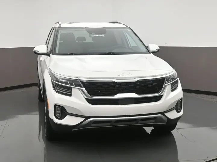 Kia Seltos 2023 photo 2