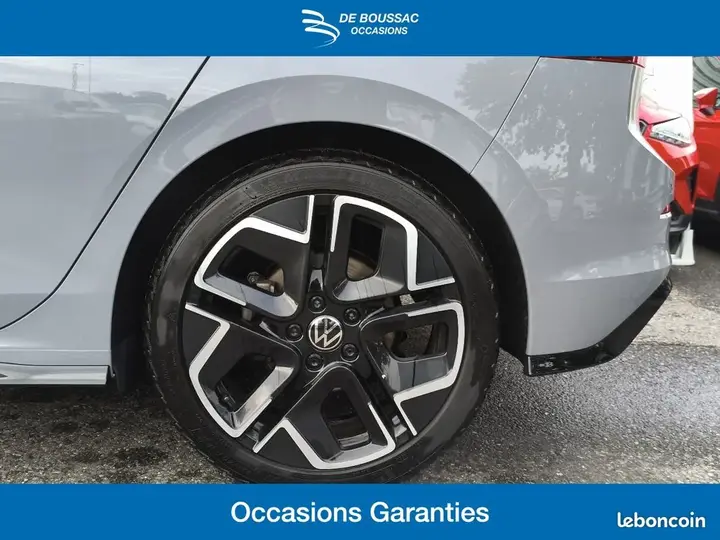 Volkswagen Golf 2024 photo 5