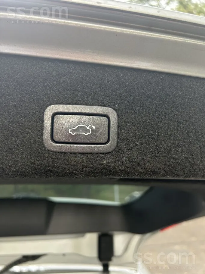 Volvo V70 2010 photo 5