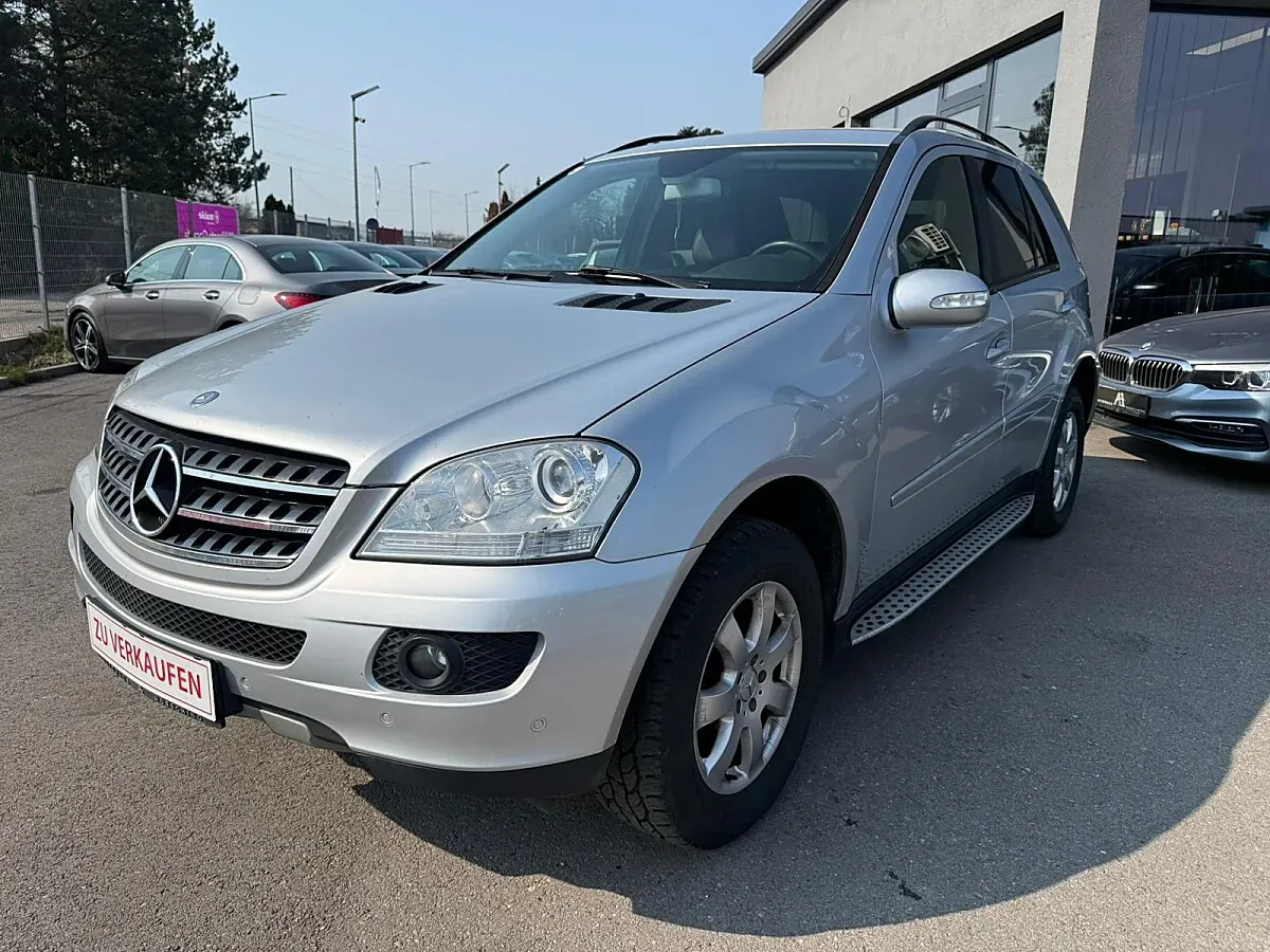 Mercedes-Benz M-Class 2006 photo 3