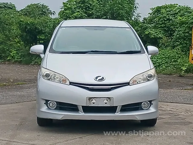 Toyota Wish X 2013 photo 2