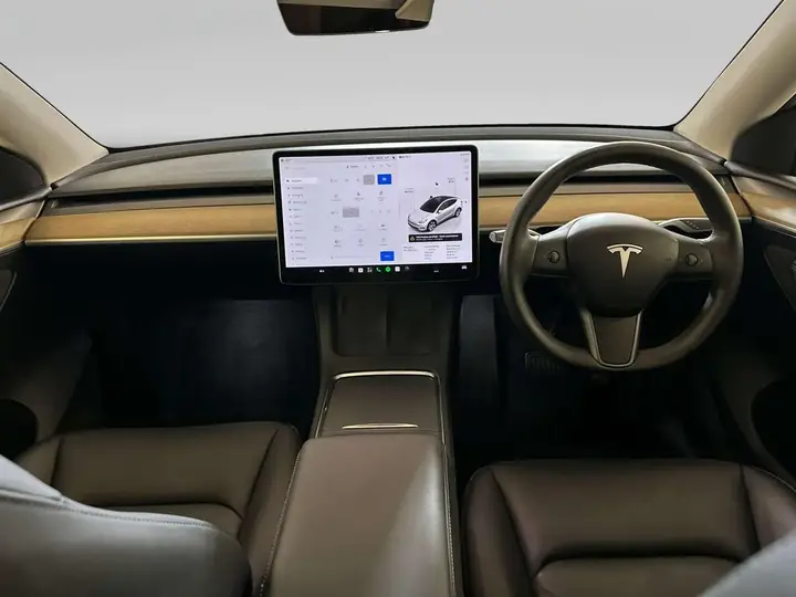 Tesla Model Y 2022 photo 3