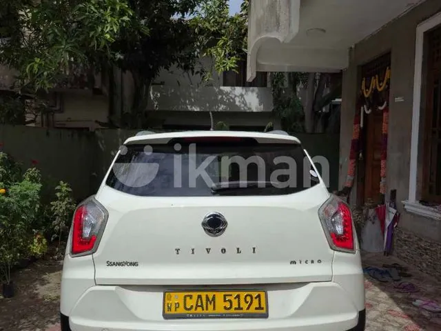 KG Mobility Tivoli 2016 photo 2