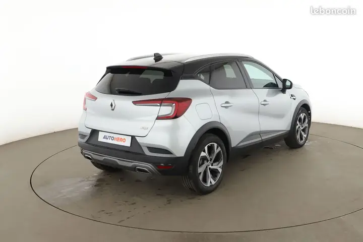 Renault Captur 2023 photo 3