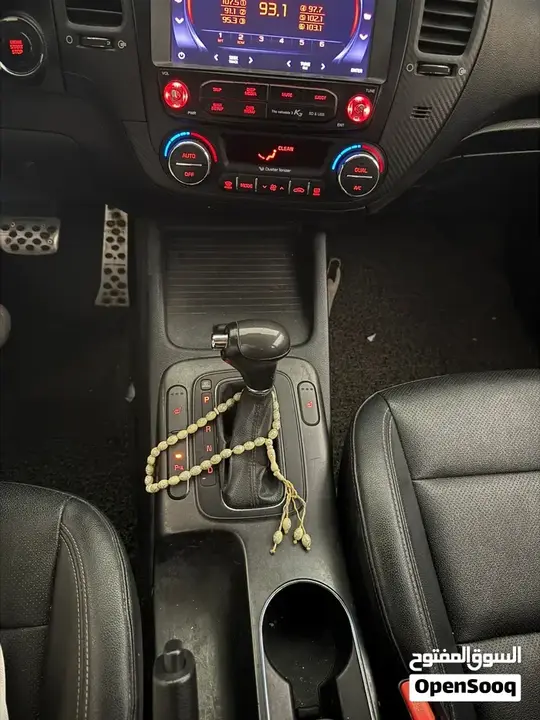 Kia K3 2015 photo 4