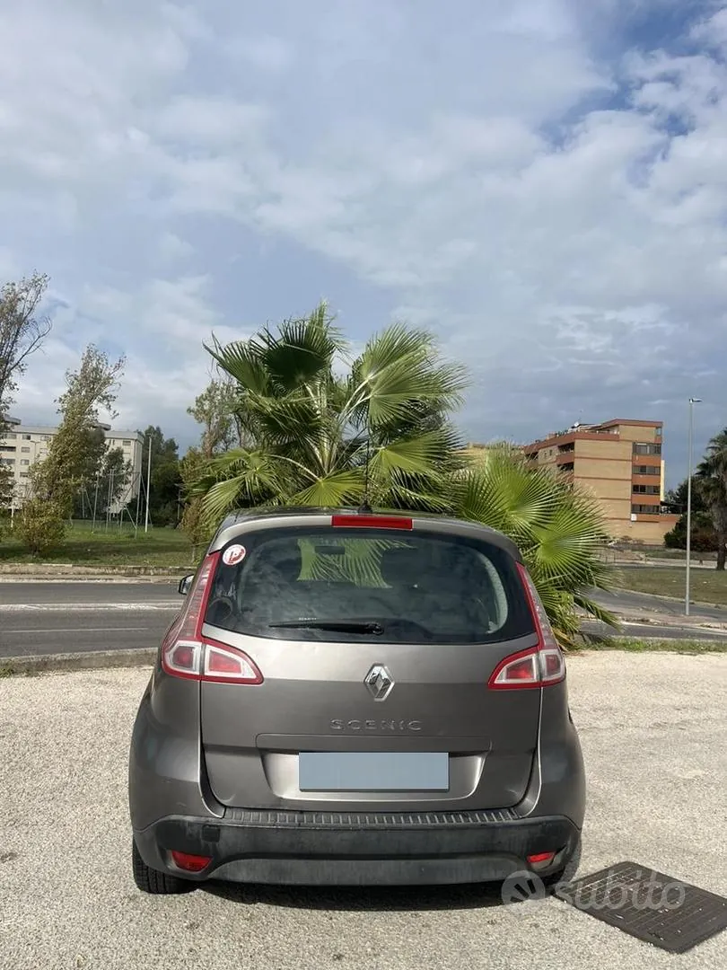 Renault Scenic 2009 photo 3