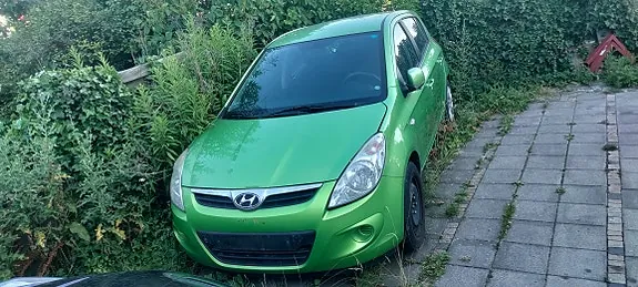 Hyundai I20 2010 photo 2