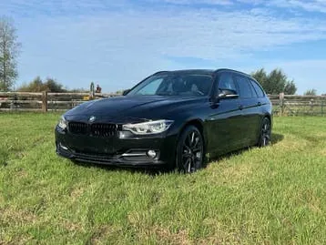 BMW 318I