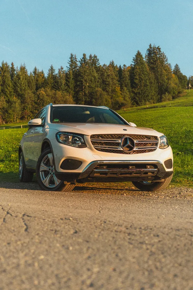 Mercedes-Benz Glc-Class 2017 photo 2