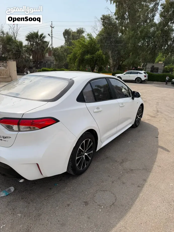 Toyota Corolla 2025 photo 2